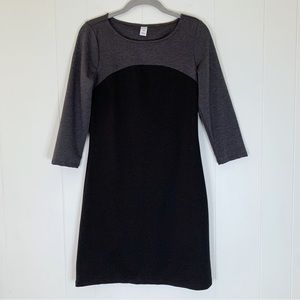 Old Navy Black & Grey 3/4 Sleeve Dress S